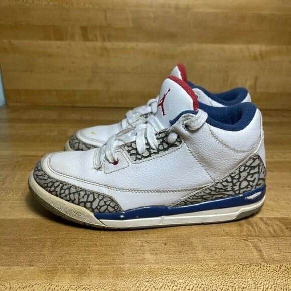 Nike Womens Air Jordan 3 Retro 429487-106 Shoes - Picture 2 of 9